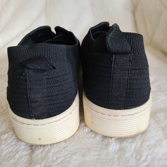 Söfft Somers Knit Lace up Sneaker - Picture 8 of 11